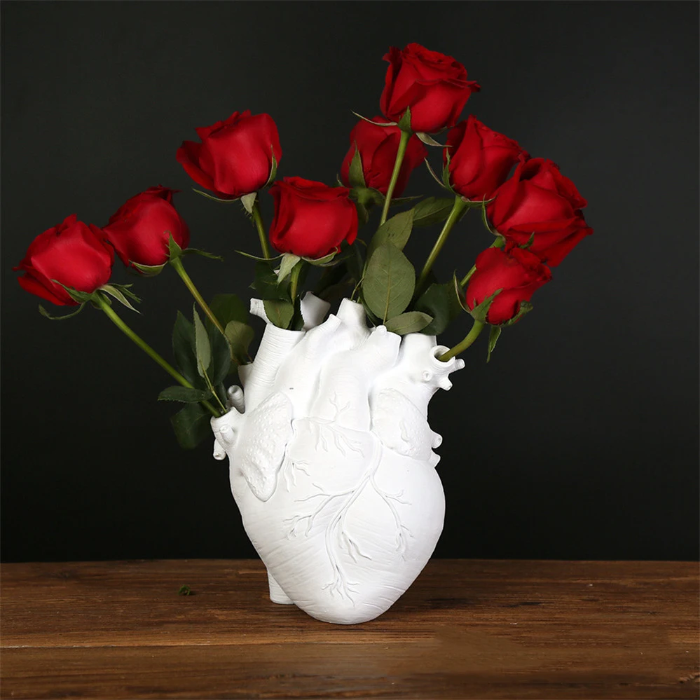 

Nordic Style Heart Shape Flower Vase Dried Flower Resin Pot Art Vases Sculpture Plant Pot for Home Decor Desktop Ornament Gifts