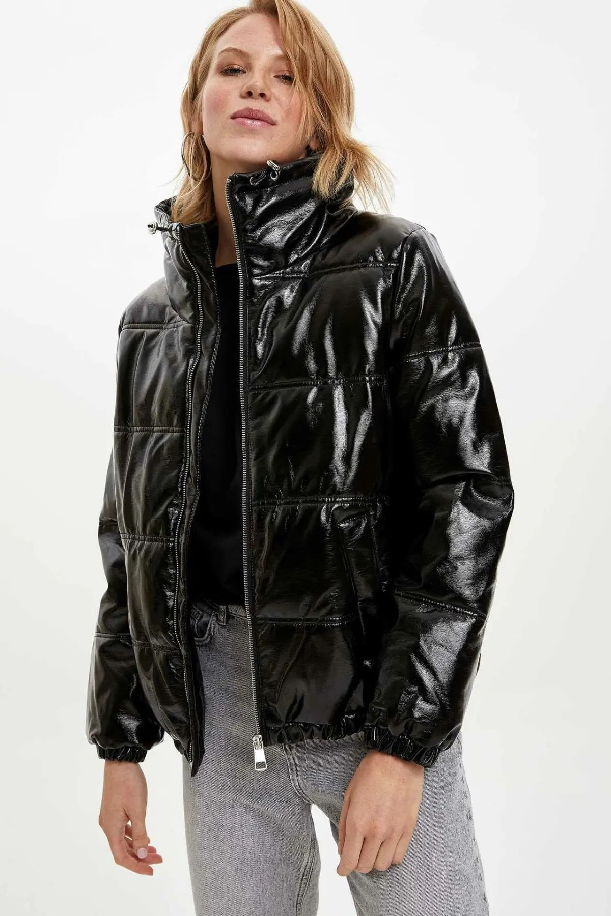 Дефакто Женская мода стоячий воротник утолщенная куртка повседневная глянцевая