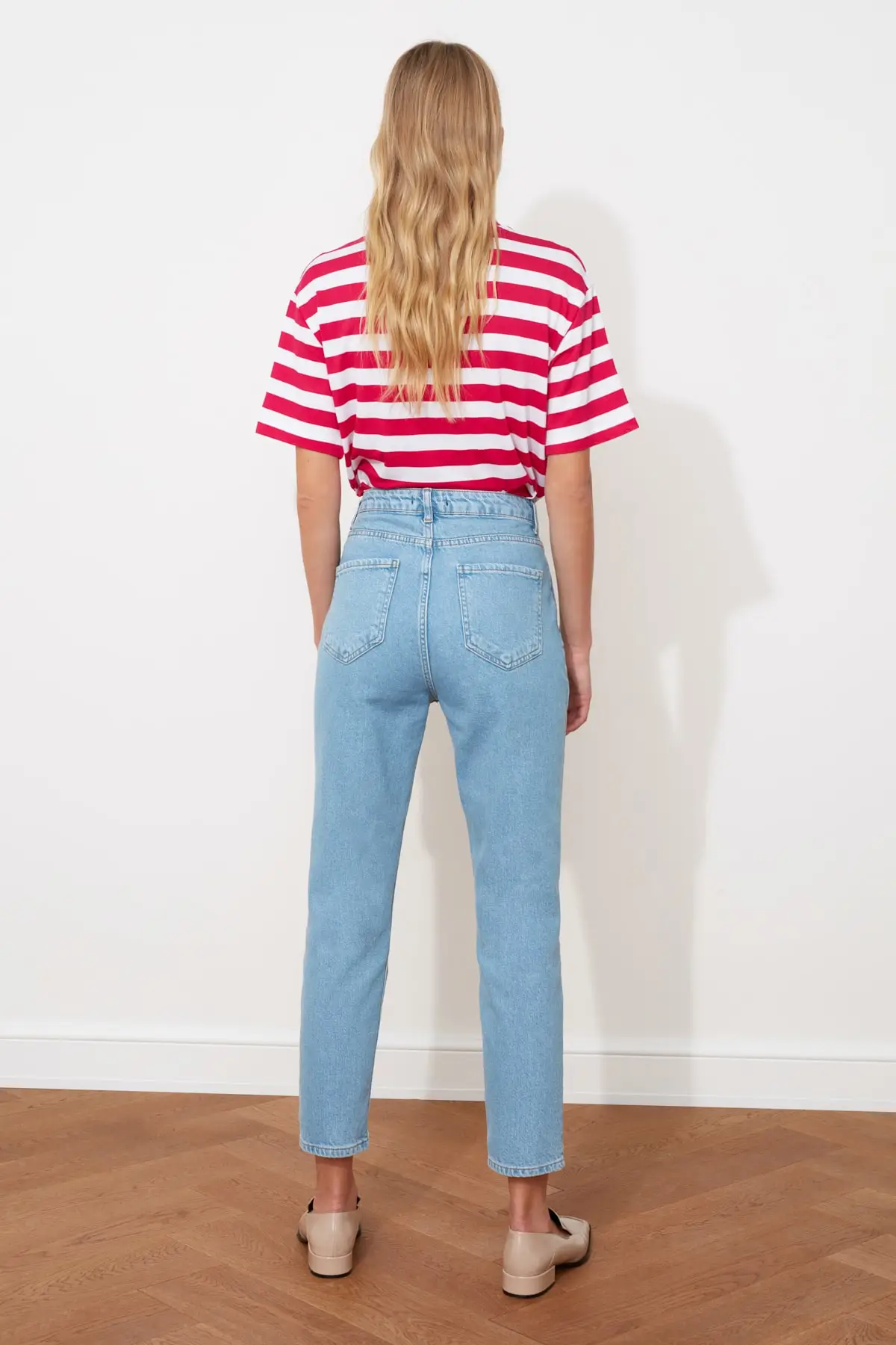 

Blue High Waist Mom Jeans