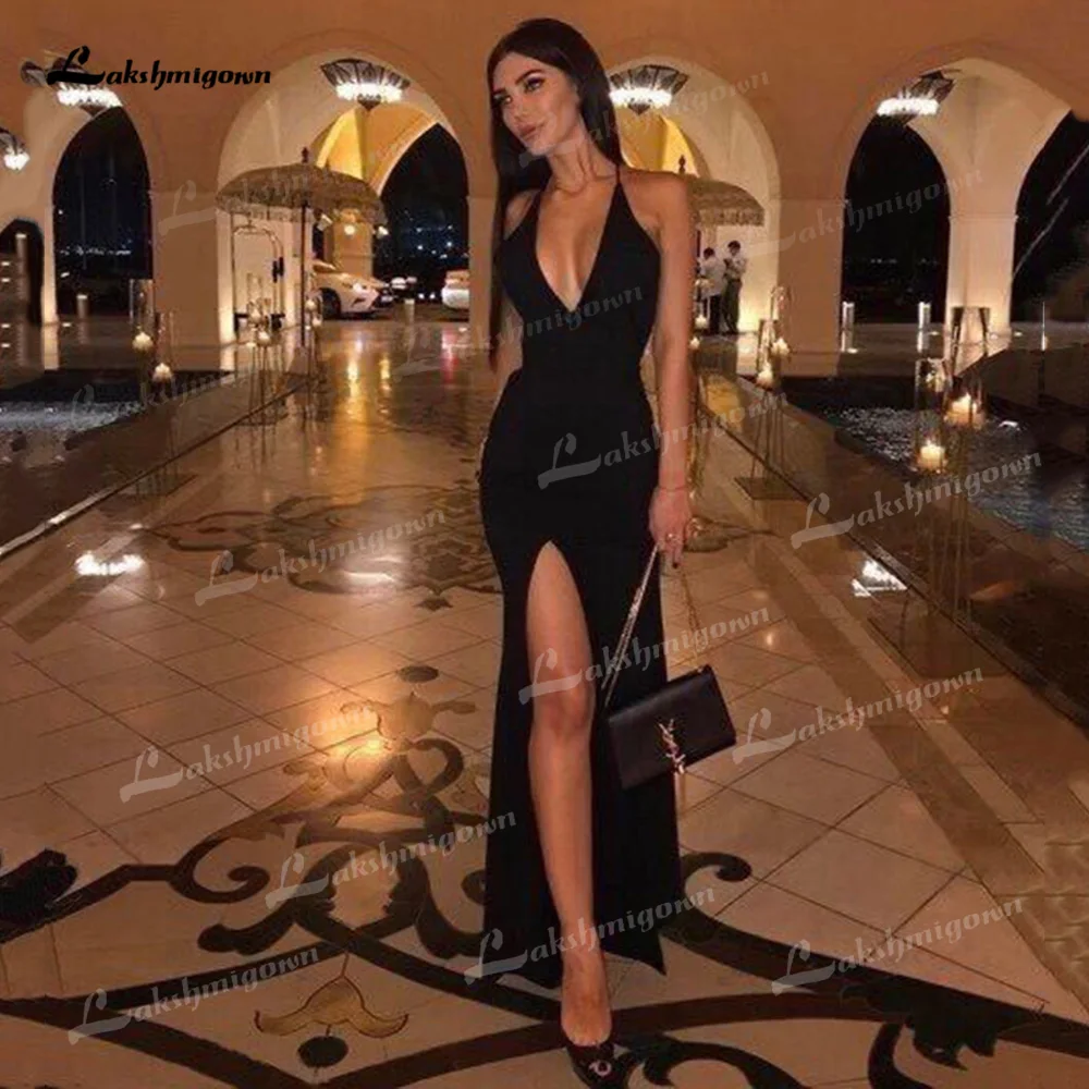 

Black Sheath Wedding Dresses Soft Satin Halter Neck Sexy Low V Sleeveless Side Split Open Back Sweep Train Bride Gowns Simple
