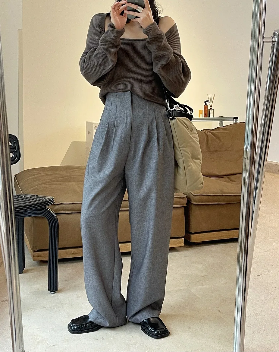 

fashion woman classic trousers