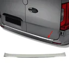 Хромированный порог заднего бампера Mercedes Sprinter из нержавеющей стали (2018-)
