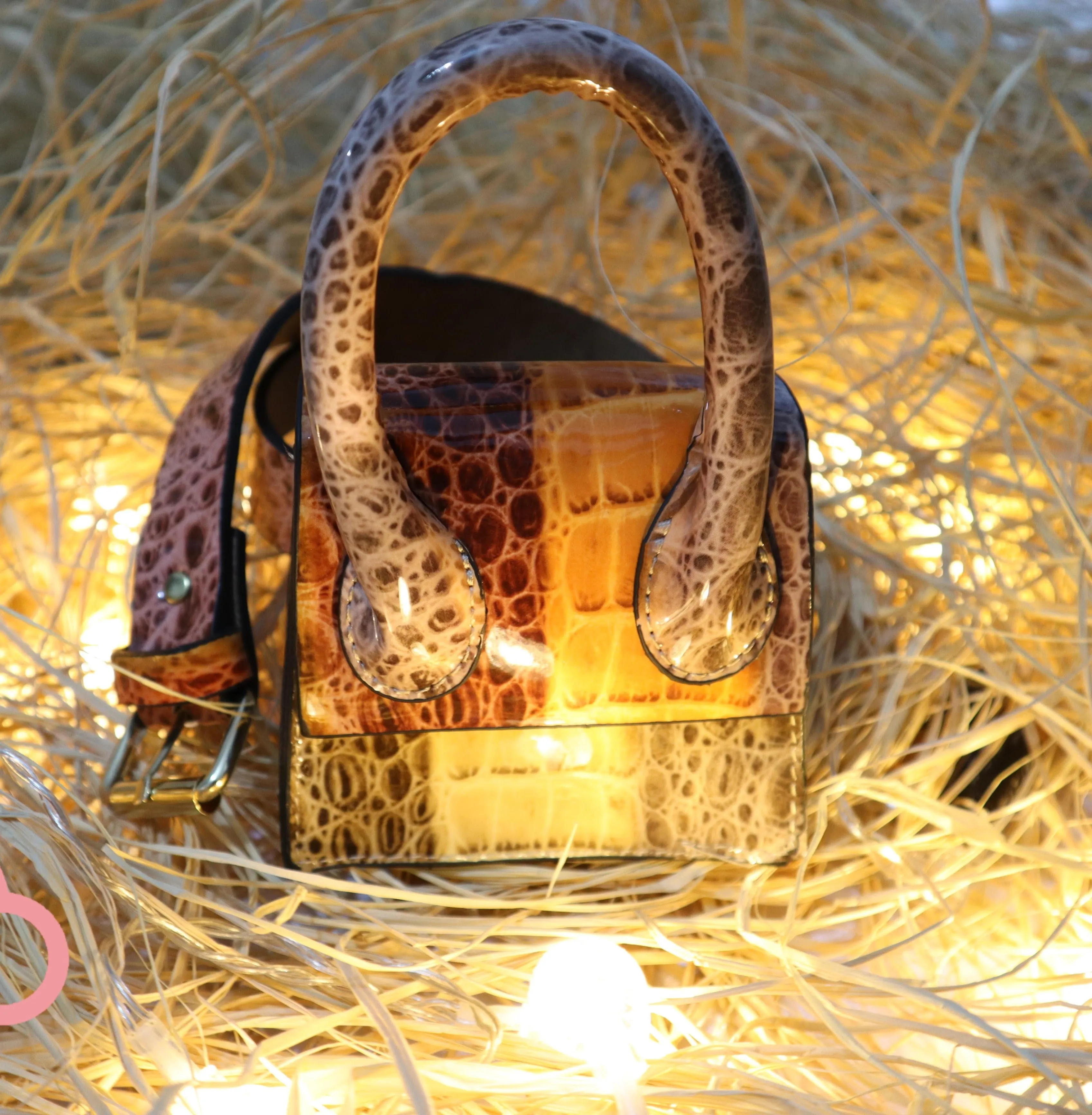 

Wallet Size New Fashion Bag 2021