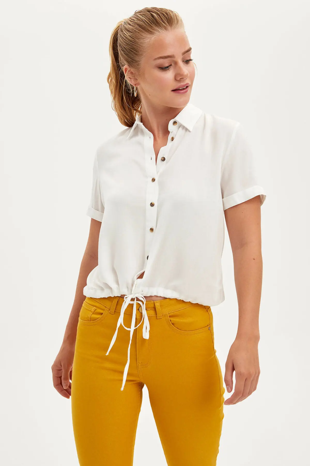 DeFacto Модные женские рубашки с отворотом и коротким рукавом повседневные