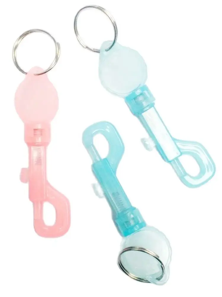 1 Pcs Glow In The Dark SWIVEL CLIP Snap Hook TRIGGER Keychain E995 Party Favors Gift Pinata Birthday School Prize FillerLoot Bag | Дом и сад