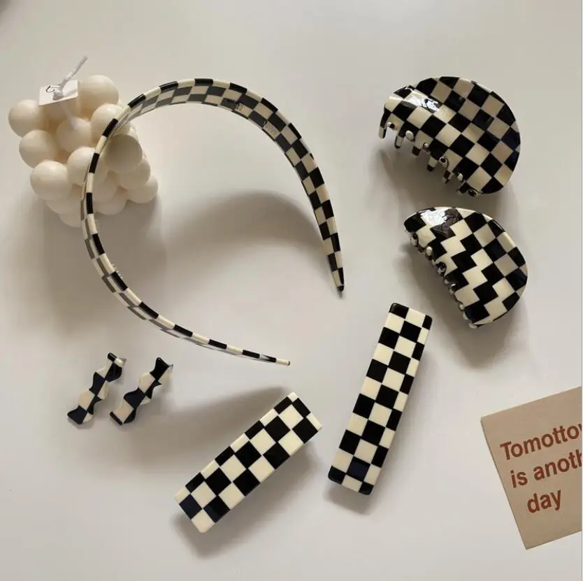 

European and American Fashion Black and White Checkerboard Clips Series Semi-Circular Acetate Plate Shark Claw Hair Accessories