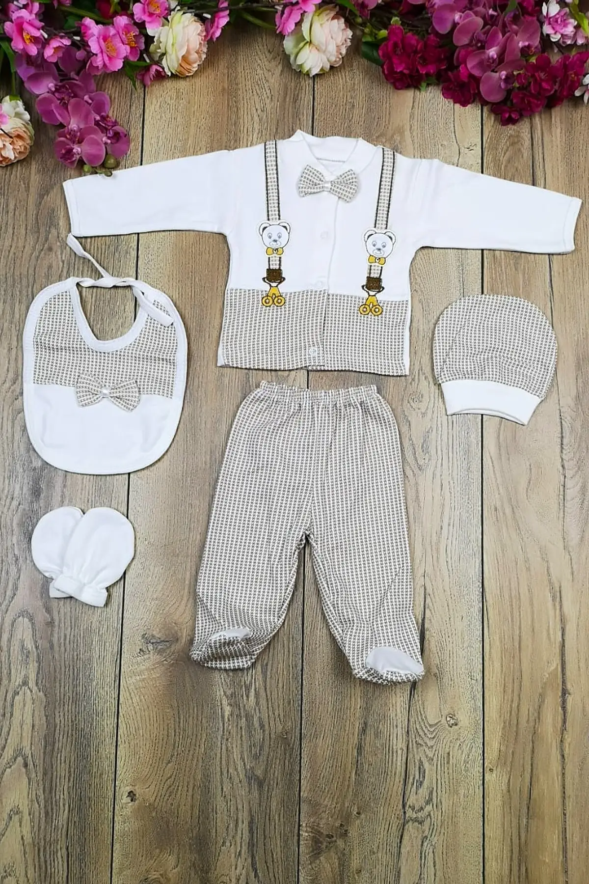 

Baby Clothes Newborn Baby Autumn Winter Chery Red Heart Rabbit 5 Piece Hospital Outlet Set Infant Clothing Cotton Long Sleeve Ou
