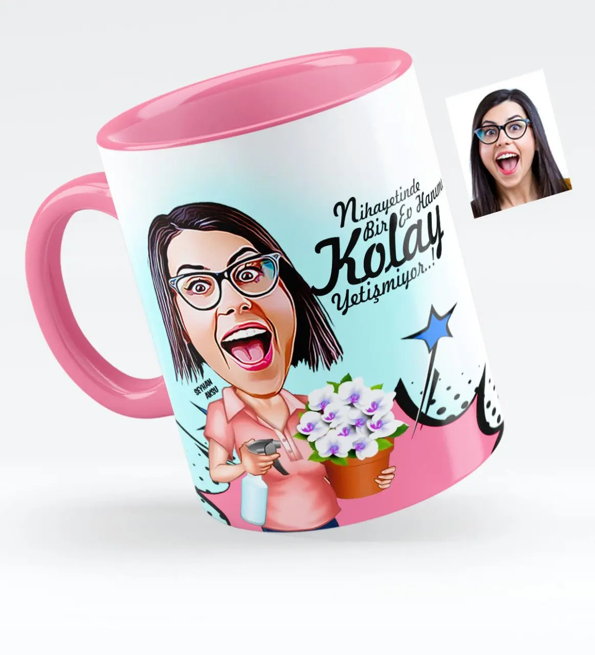 

Personalized Housewife Caricature Of Pink Mug cup-2