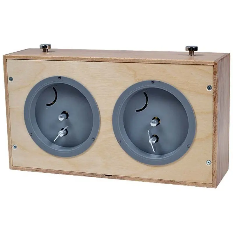 Деревянные шахматные часы аналог Гард. Смотрите профессиональные шахматы.