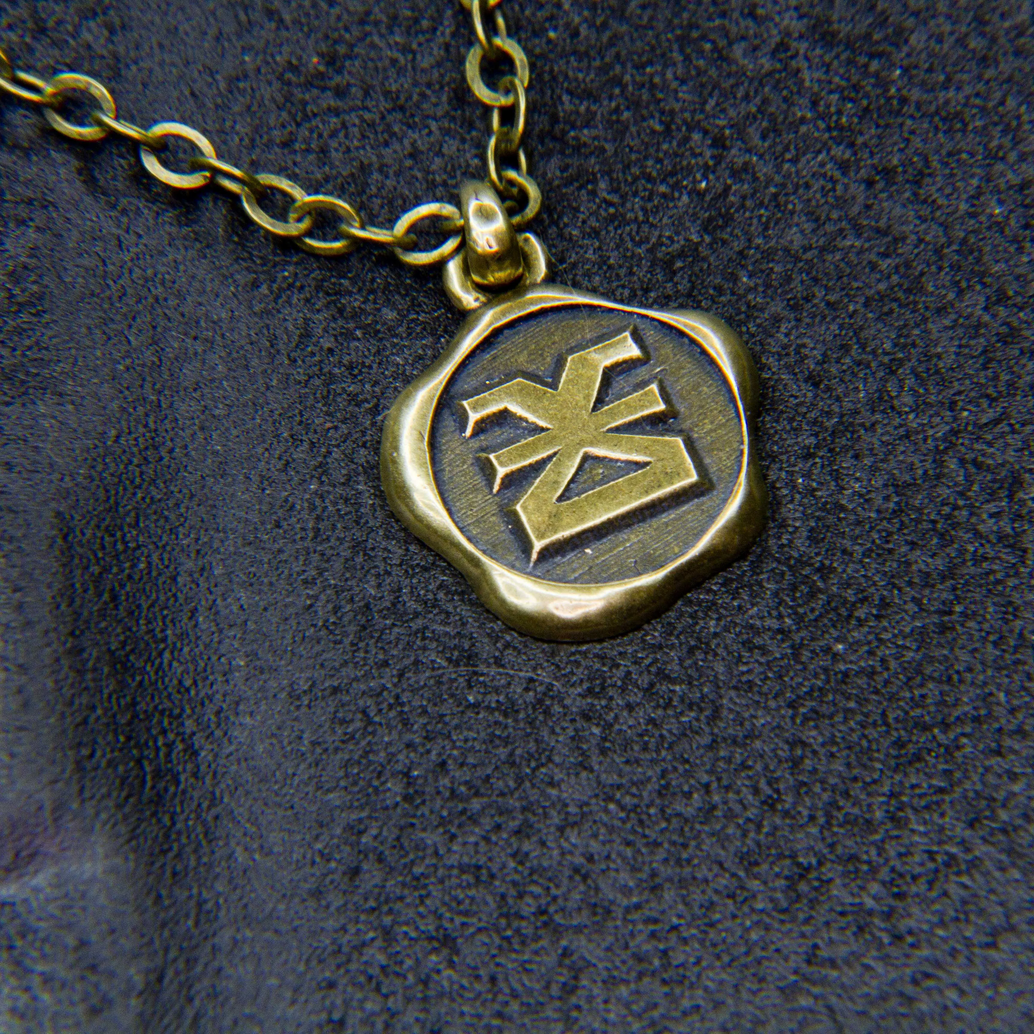 Кулон Кхорн боги Хаоса /Вархаммер 40000 Pendant Khorn gods of Chaos Insignia / Warhamm Инквизиция Орд -