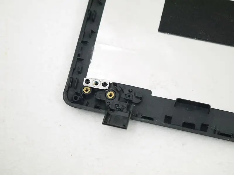 Крышка экрана матрицы от eMachines E732 чёрная|Комплектующие для ремонта ноутбуков| |