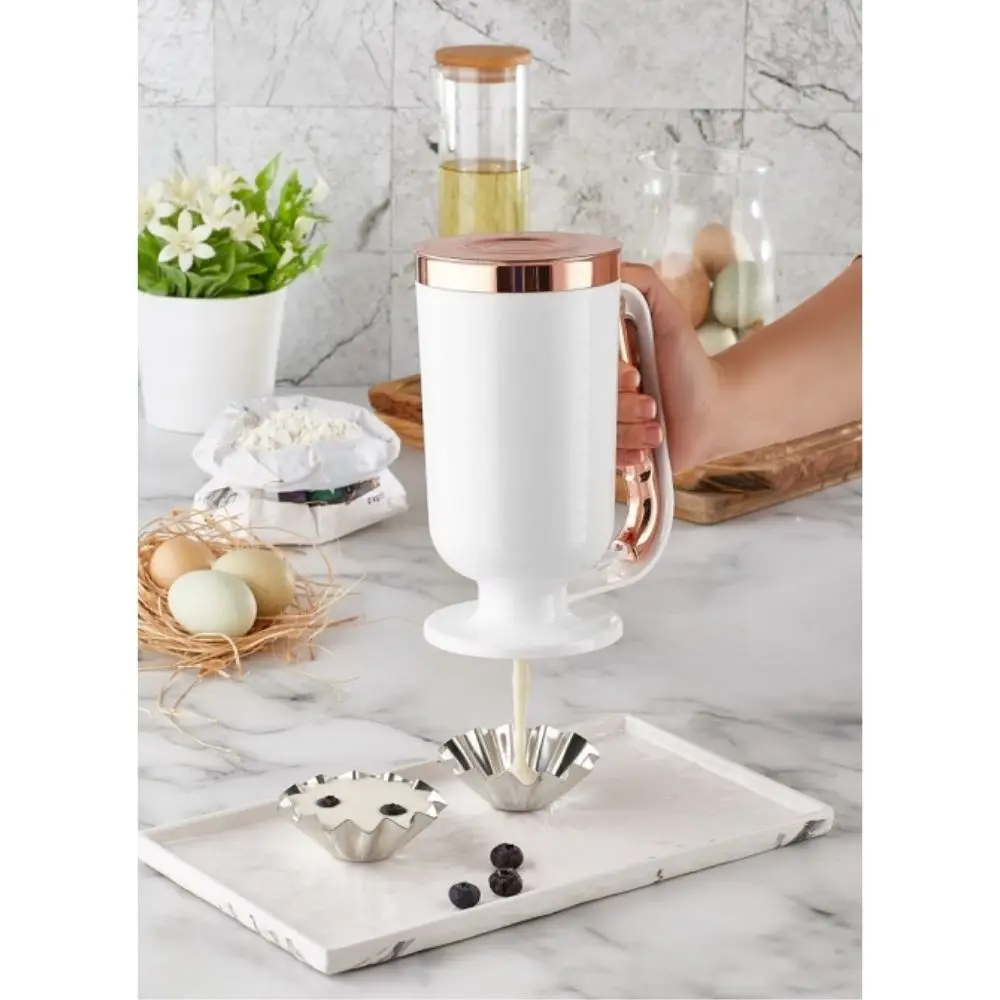 

Pancake Cupcakes Batter Dispenser Waffle Cake/Dough Funnel Cream Separator Measuring Cup Doser Valve Baking Tools Muffins Pourer