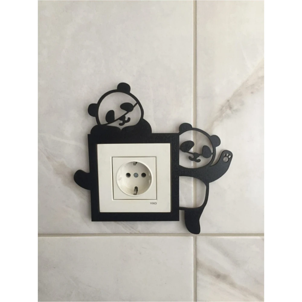 Деревянная настенная декоративная ваза черного цвета с изображением кактуса