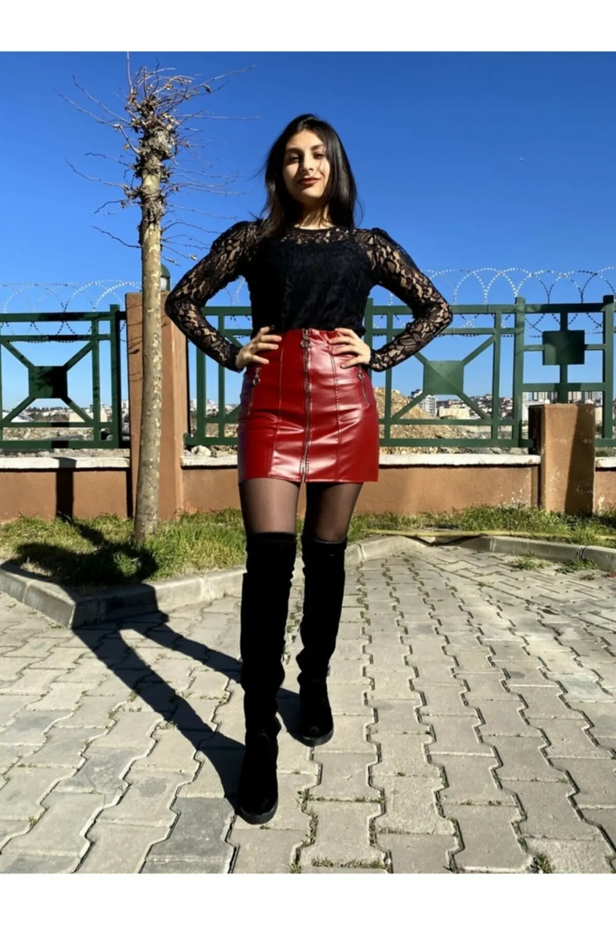 

E2Butik Women Red Zipper Detail Skirt