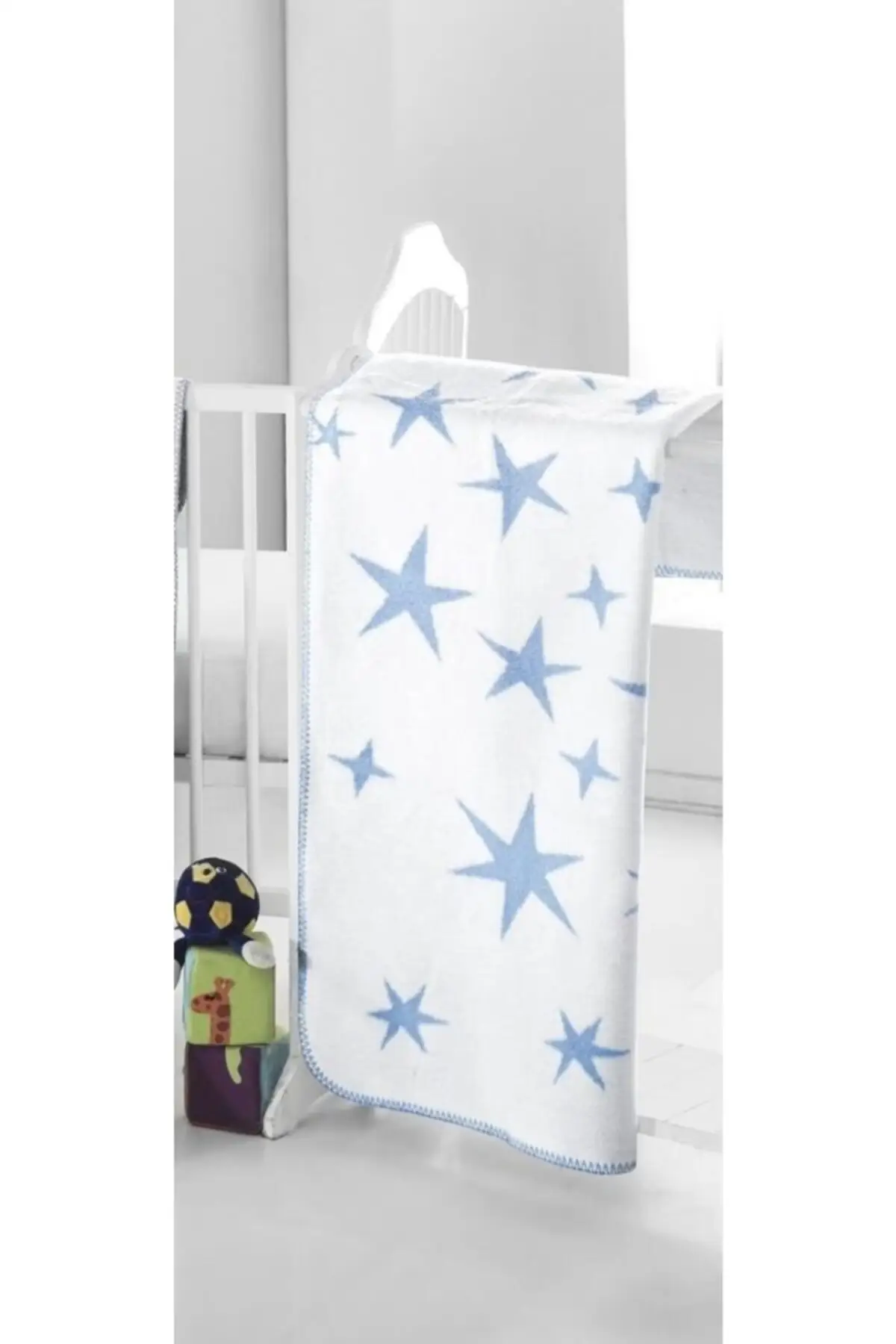 

Yıldız Desenli Bebek Battaniyesi mavi beyaz bebek battaniyesi 90x120 cm