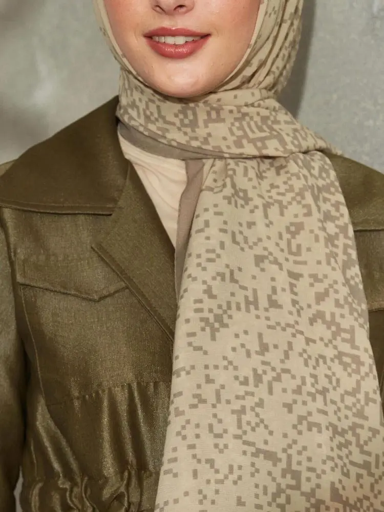 

Fashion Cashmere Medina Silk Polka Pattern Shawl Comfortable Stylish Hijab Turkish Made Women Muslim Fashion Modest Clothing