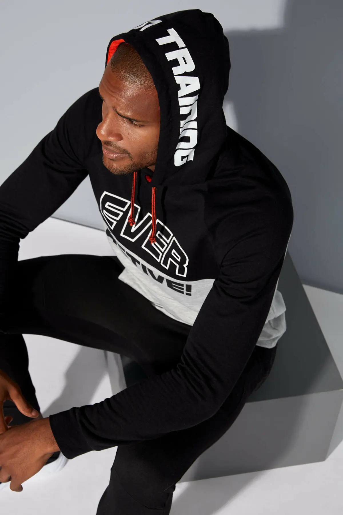 DeFacto новые мужские модные топы повседневные с капюшоном длинными рукавами