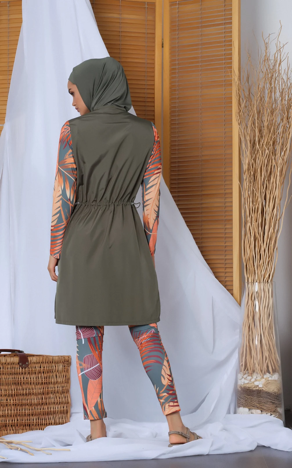 

Muslim Swimwear Burkini Islamic Women Modest Hijab Swimsuit full cover maillot de bain'ALFASA 20156 Hawaiian Hijab Swimwear'