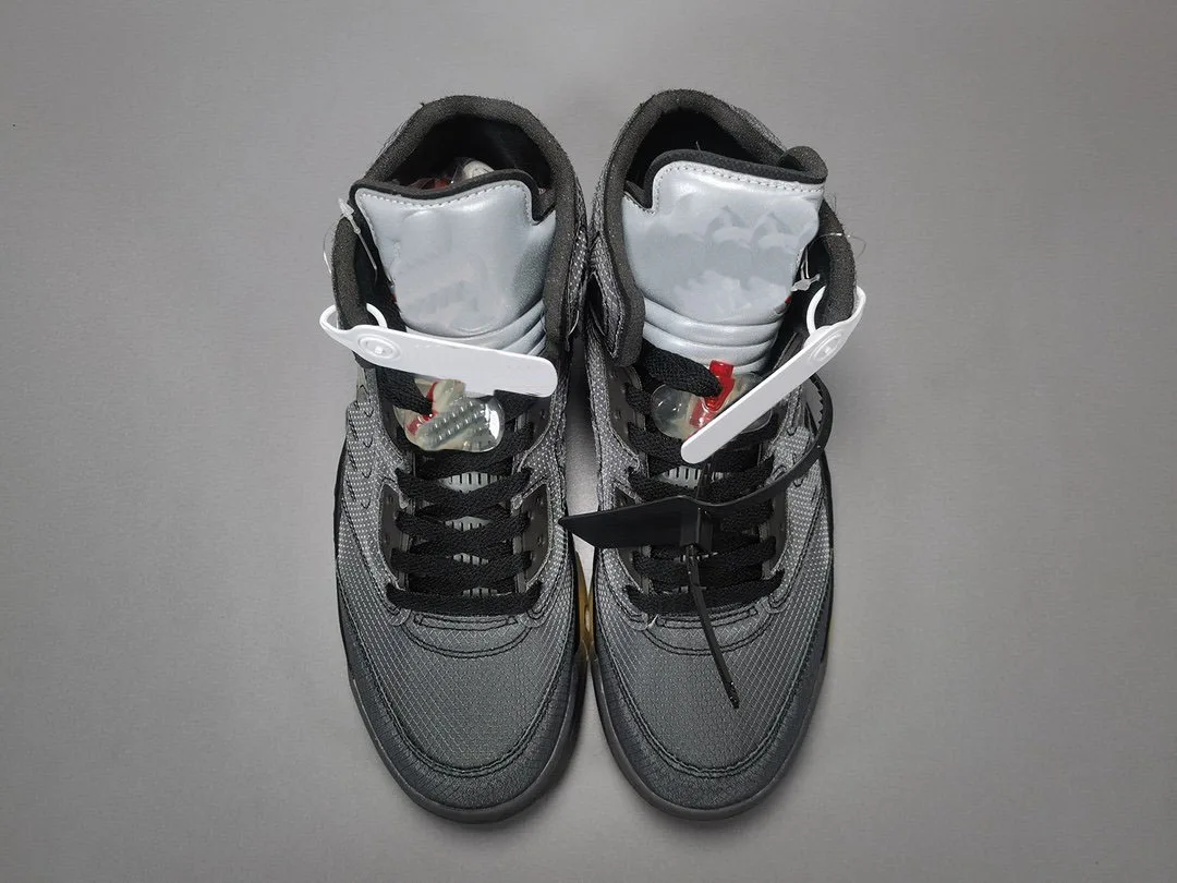 

Highest Quality Fast Shipping OW 5 5S White Basketball Shoes Sail Black Muslin Fire Red Off Luxury Sneakers 2021