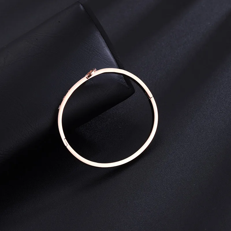 Розовое золото цвет нержавеющая сталь кристалл любовь письмо браслет для женщин