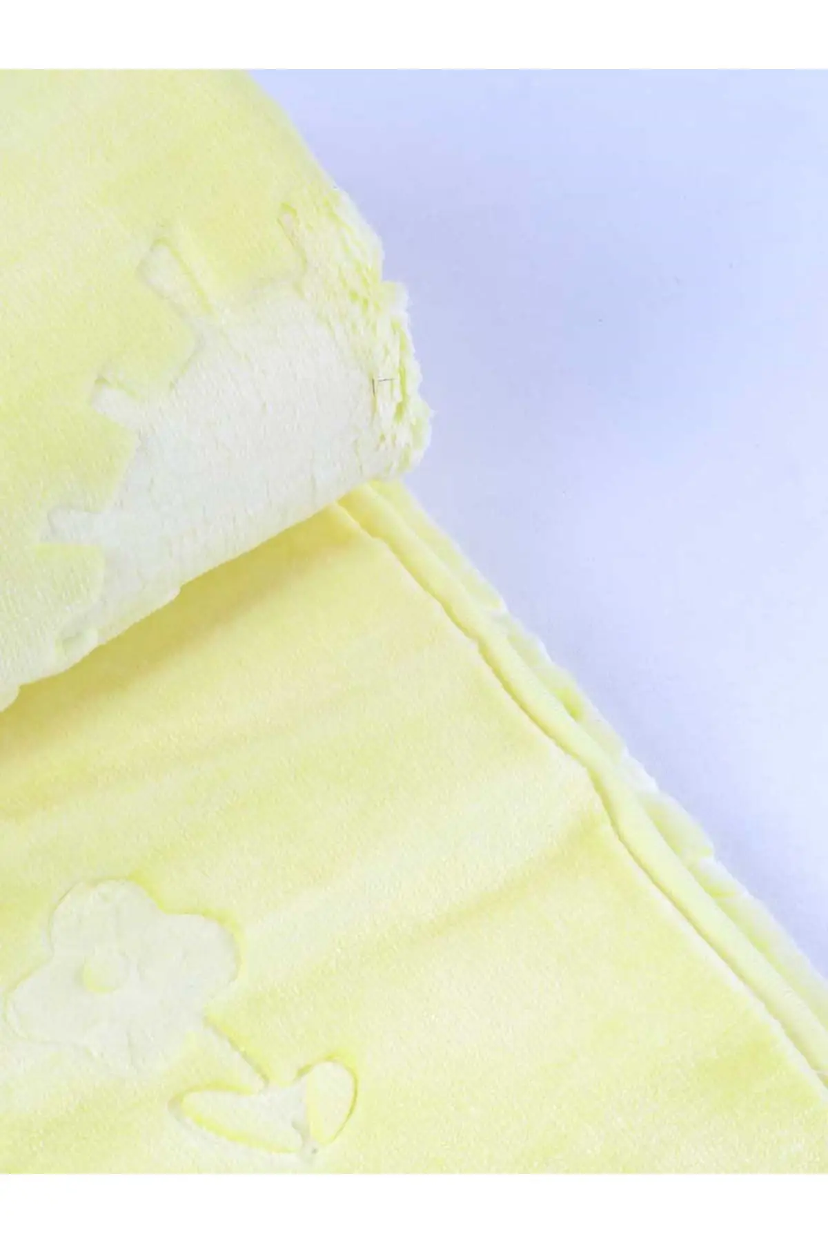 

Yellow Unisex Baby Teenage Blanket 120*100 Cm Size Plush Warm Winter Seasonal Cotton Daily Babies Blanket Baby Car use Models