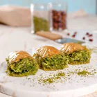 Из Турции известный турецкий баклава десерт с арахисом и маслом 950 г. (33,5 унции) Мы отправляем товар со стандартной Экспресс-доставкой по всему миру