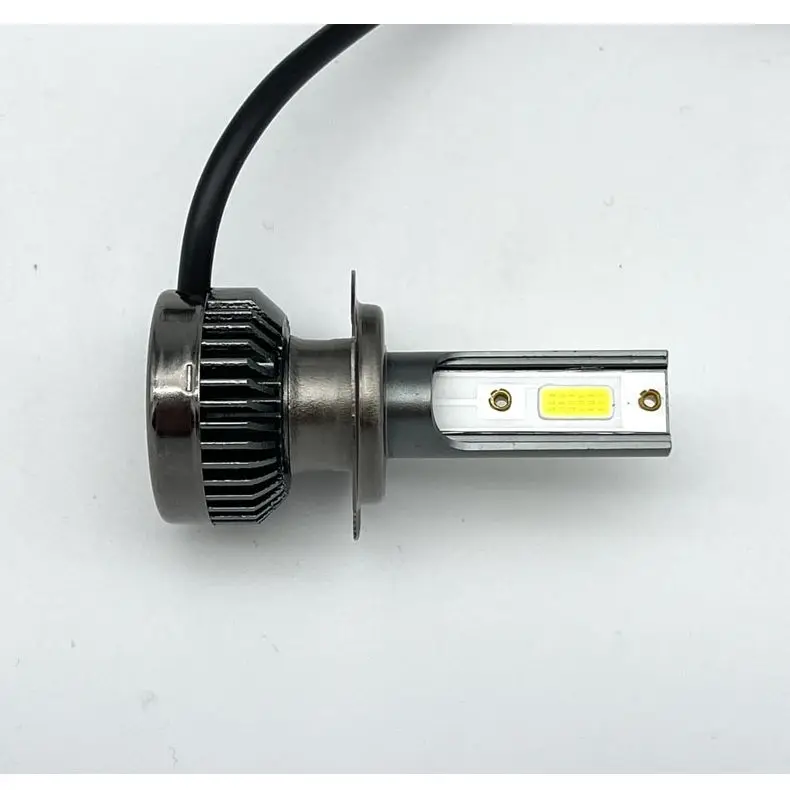 LED лампы K7 6000LM-6000K-36W/H7 12-24V (со встроеннным радиатором) |