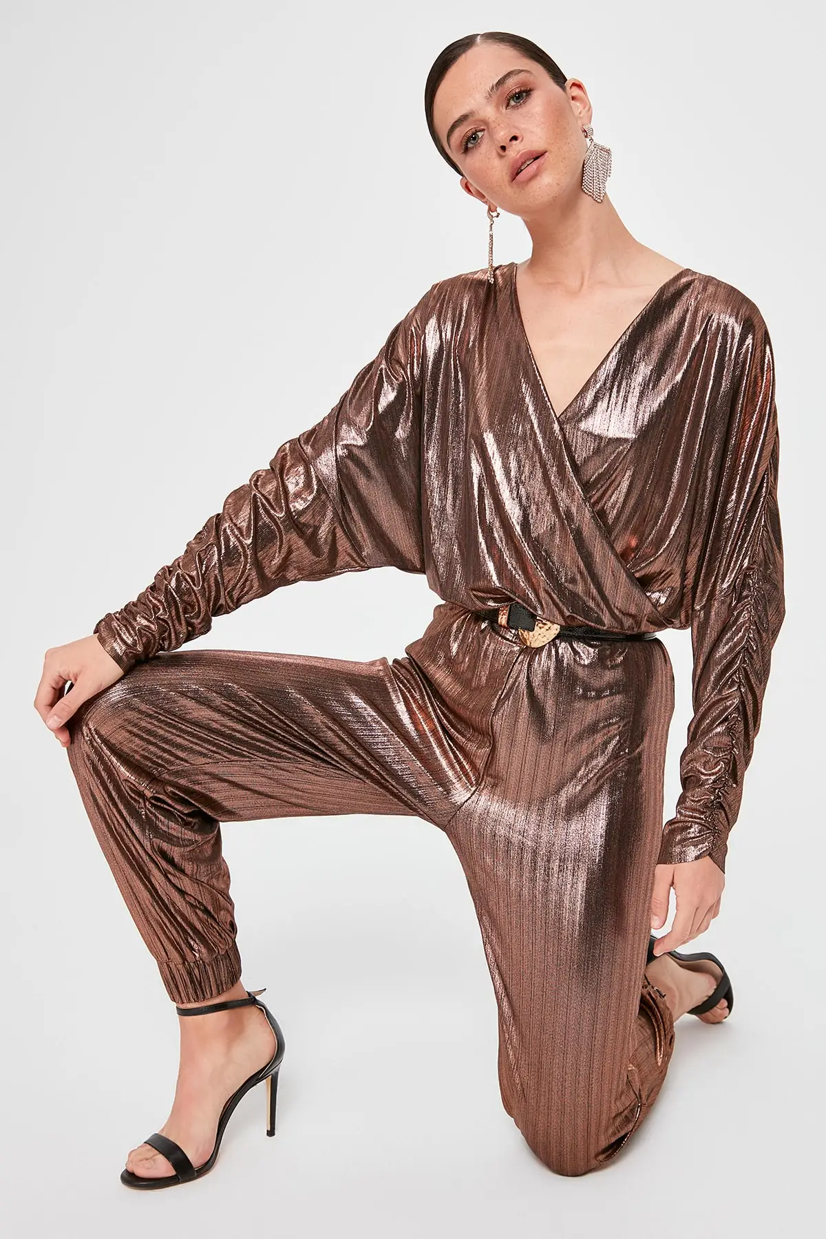 Trendyol Shir Detail комбинезон с v образным вырезом TPRAW20TU0041| |