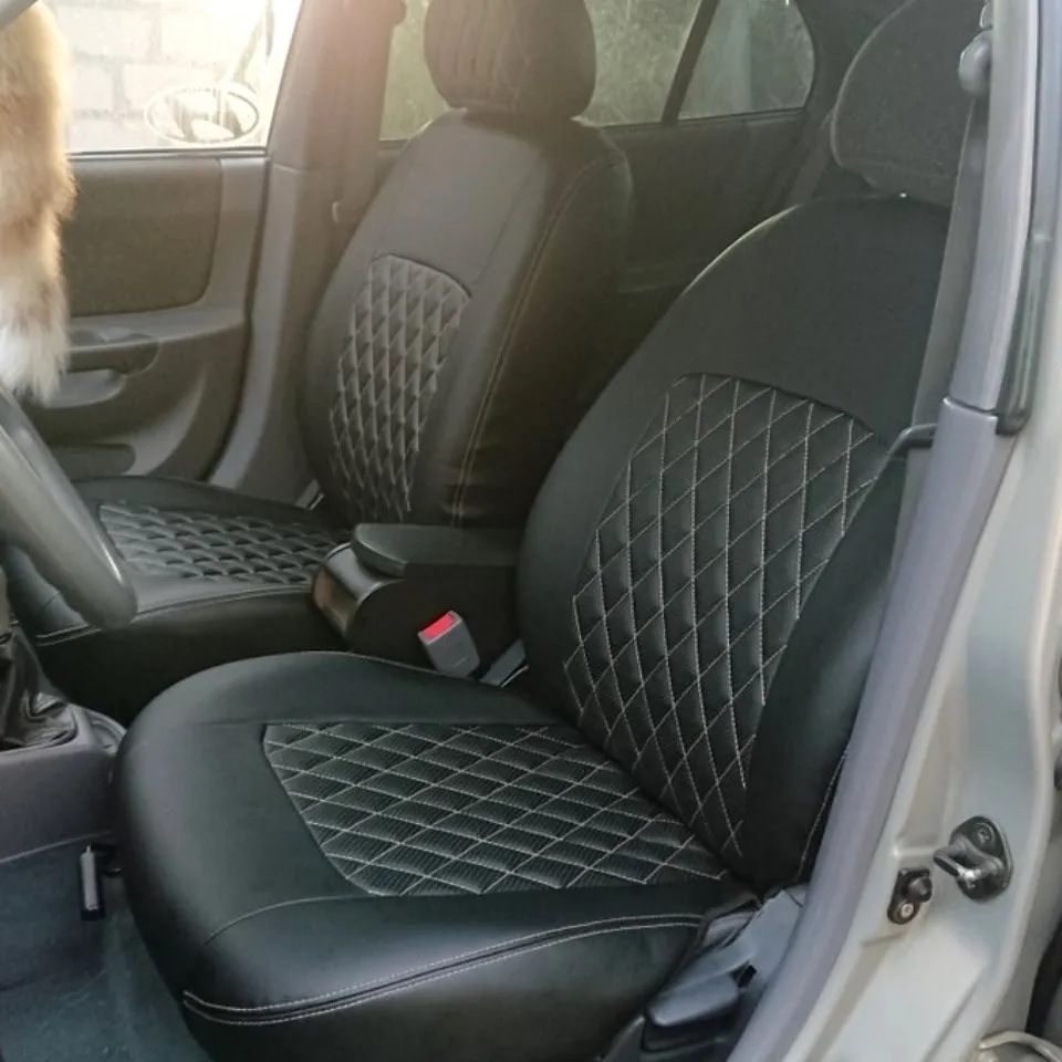 Для Kia Rio X-Line 2017-2020 Комплект модельных авточехлов с вышивкой РОМБ из экокожи