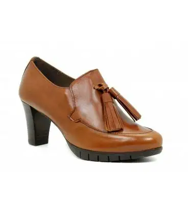 Shoe-Lowered-Tassels Heel-Skin-Leather |