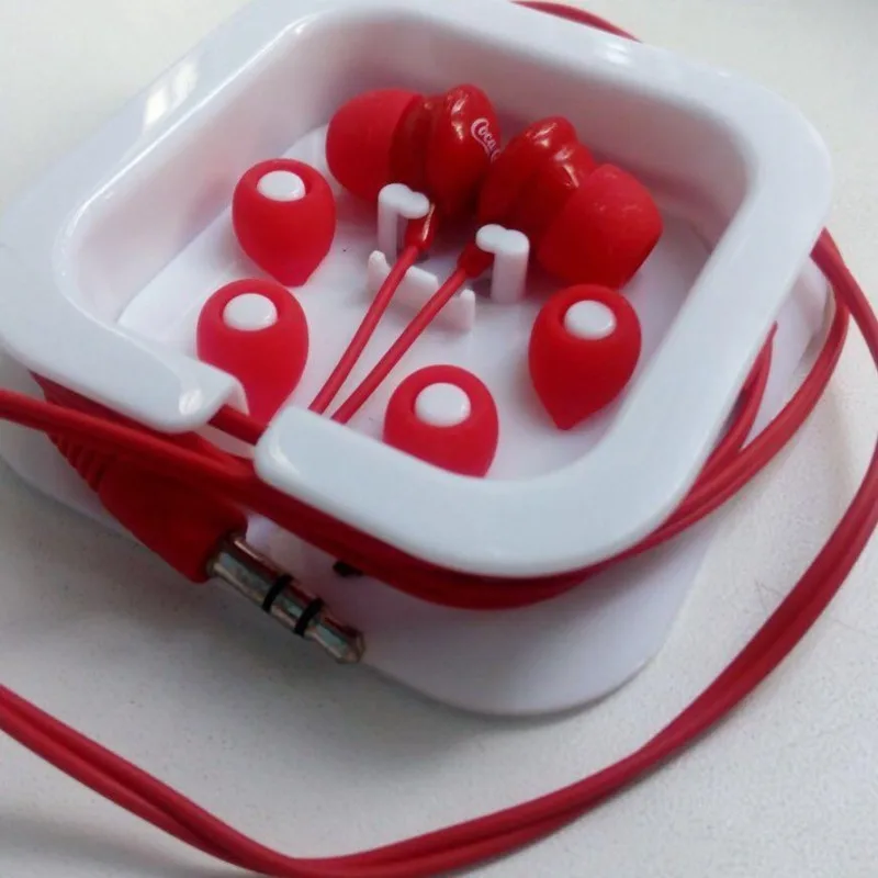 Вакуумные наушники красного цвета. Наушники Coca-cola с вкладышами для Android Samsung Honor