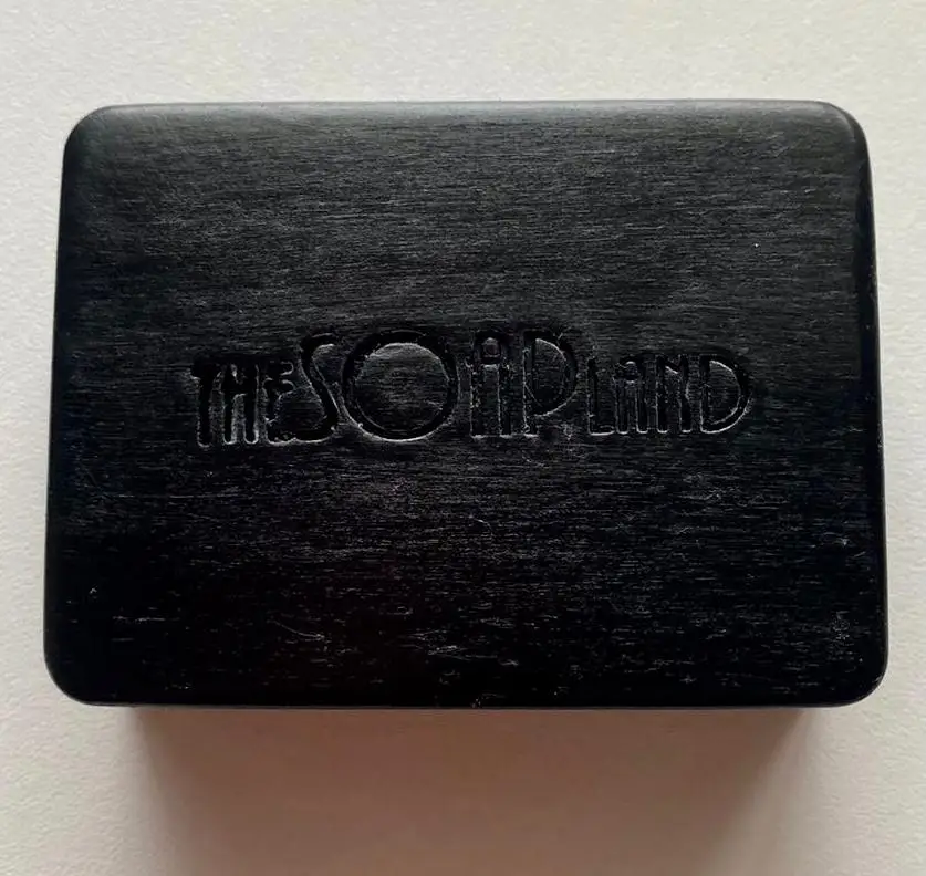 

Black Handmade Activated Carbon Solid Black Soap with Sandalwood Scent