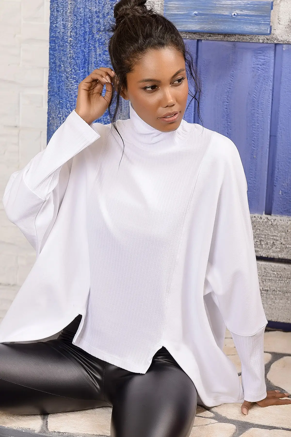 Тренд: Alacati Стиль Женщины Половина водолазки oversыze Асимметричная толстовка с