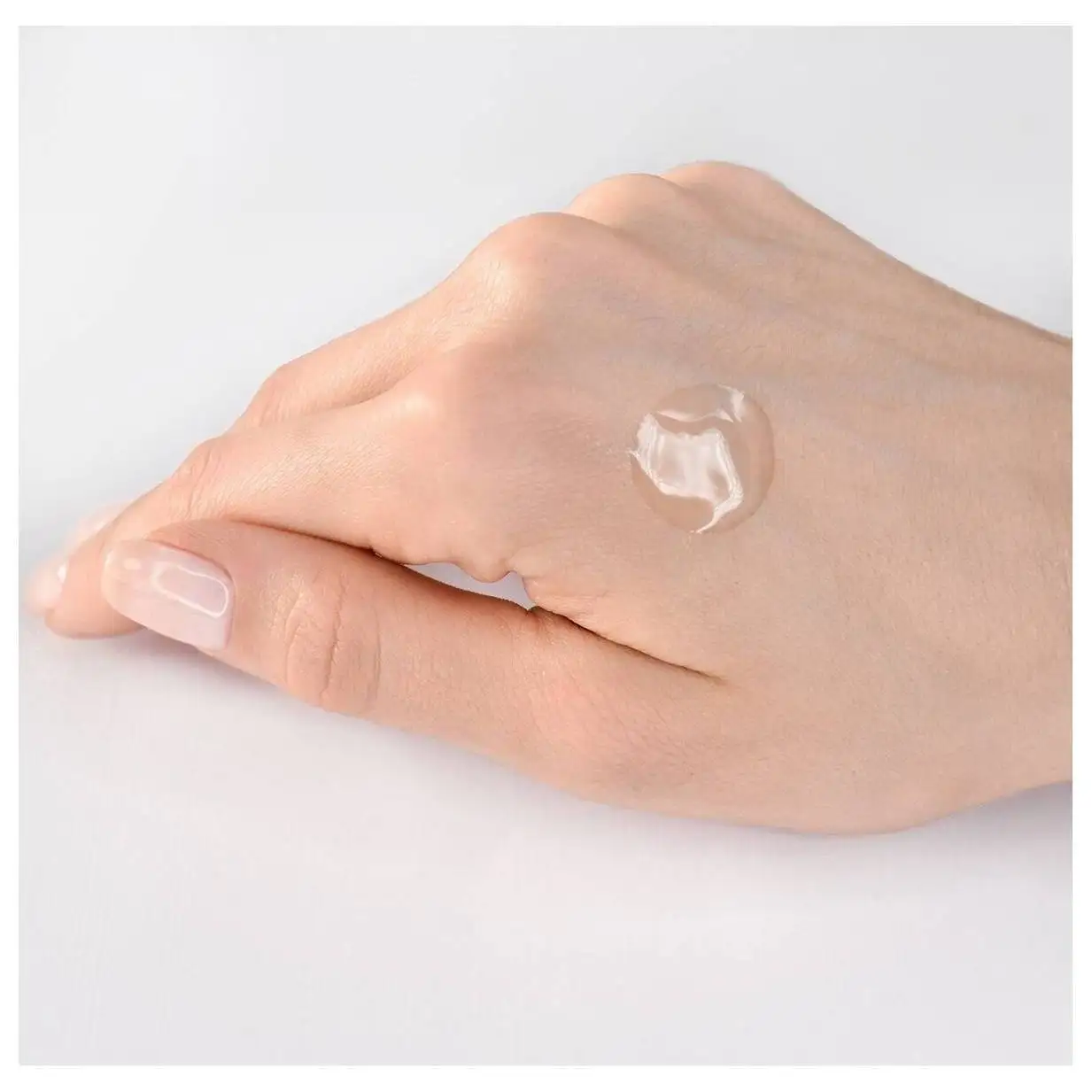 глянцевые губы с прозрачным блеском. Relouis блеск д/губ "lip glass" с эффектом "жидкого стекла" тон:00. блеск для губ с эффектом "жидкого стекла" relouss pro lip glass №00. Relouis блеск для губ relouis pro lip glass с эффектом жидкого стекла. блеск для губ с эффектом жидкого стекла relouis.