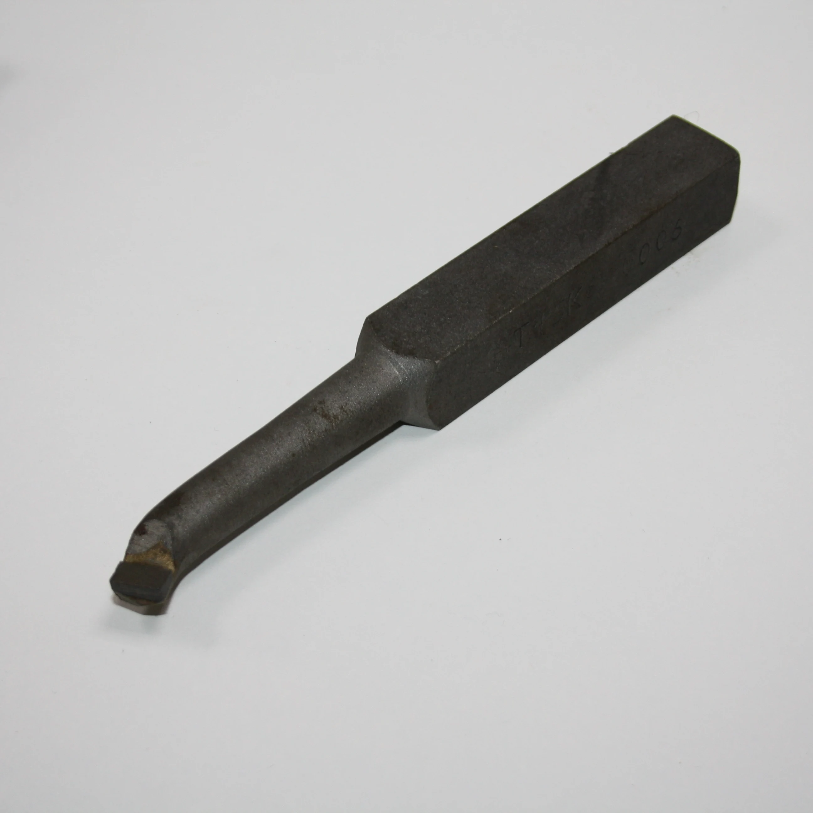 резец токарный т15к6 2103-0061. резцы вк8 02272. резец проходной упорный т15к6.