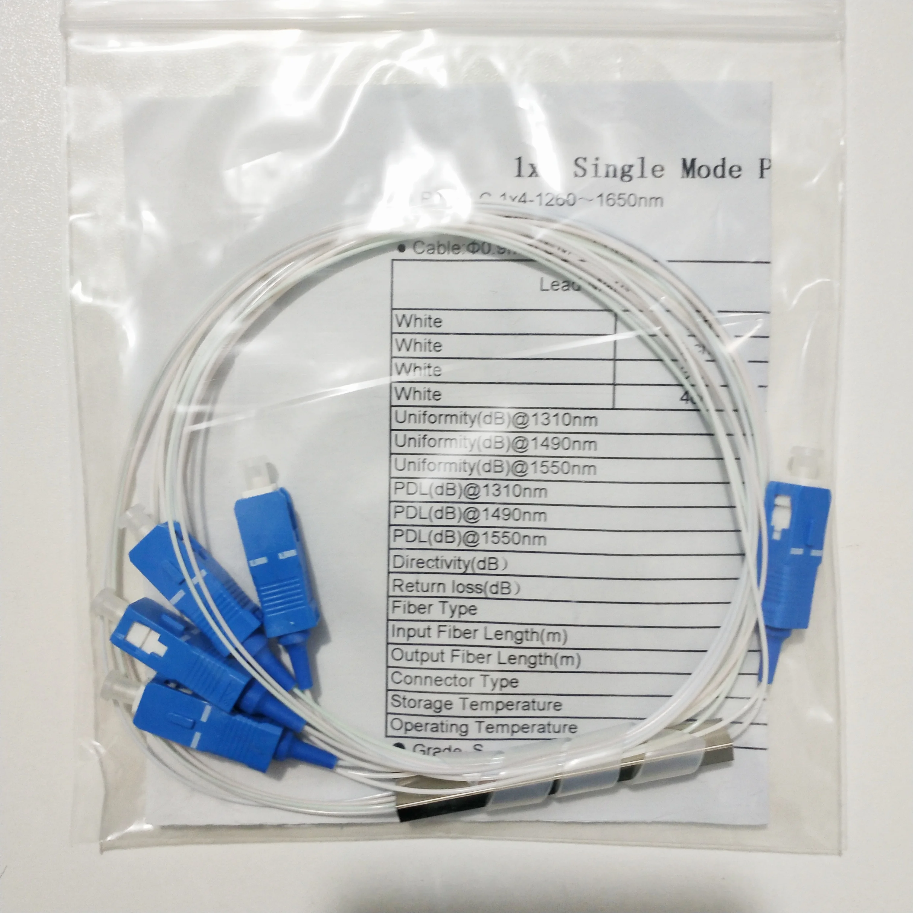 

30 шт./лот ПЛК-Сплиттер 1X4 sc/upc Mini 0,9 мм волоконно-оптический сплиттер 1X4 с разъемом SC/UPC SM 1 метр