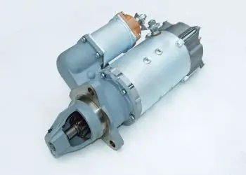 Стартер для двигателей КамАЗ 740.30 740.50 (евро-2 Евро-3) и их модификаций автомобилей Урал, автобусов, специального оборудования, арт.1 на.