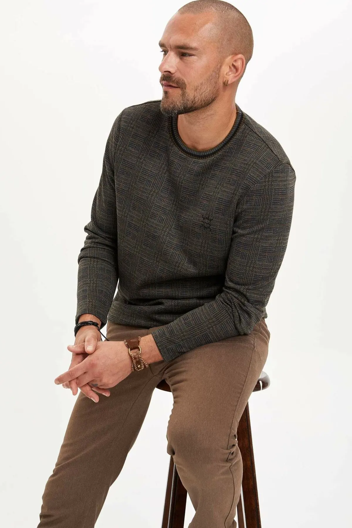 Дефакто Мода o образным вырезом мужской вязаный клетчатый узор с длинными