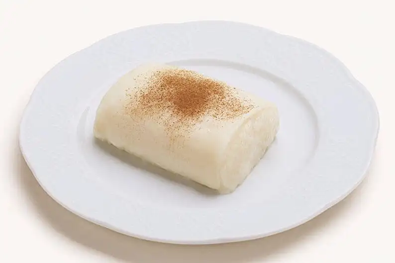 

Gulluoglu Tavuk gs (Chicken breast pudding) 6 pieces total: 2.64 lb ( 1200 gr ), available delivery only to UK, EU and USA