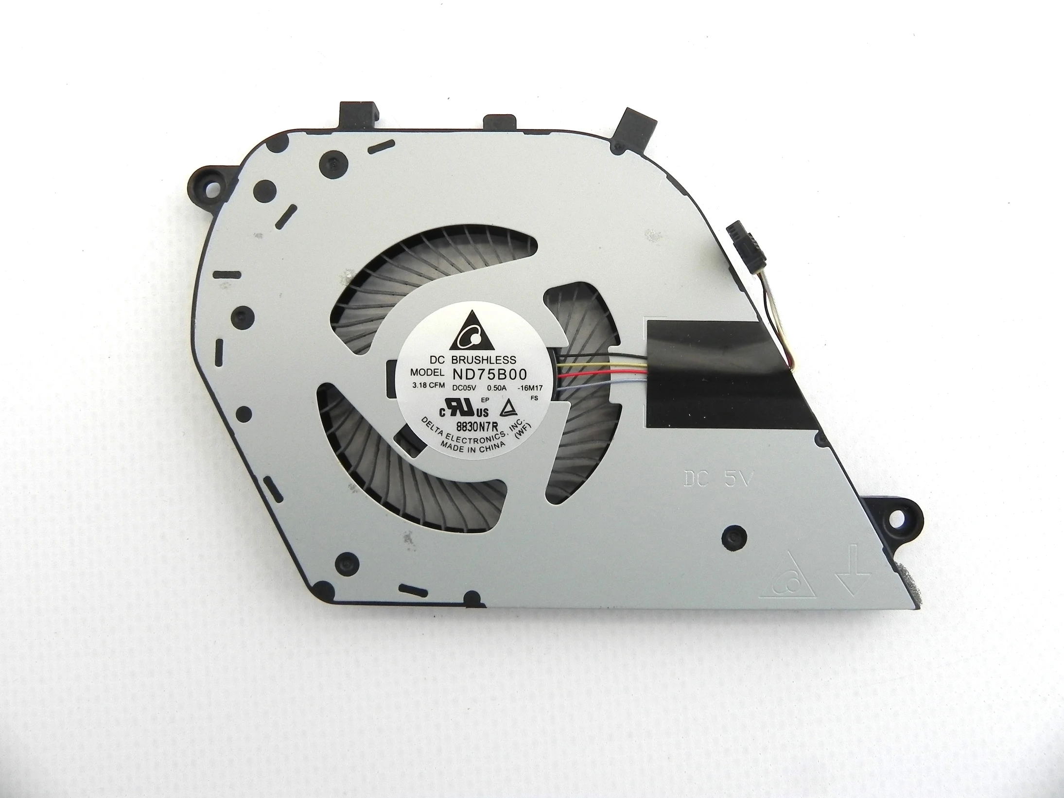 Dell Inspiron 15 7570 7573 7580 CN-0Y64H5 Вентилятор (кулер) охлаждения процессора ND75B00 | Компьютеры