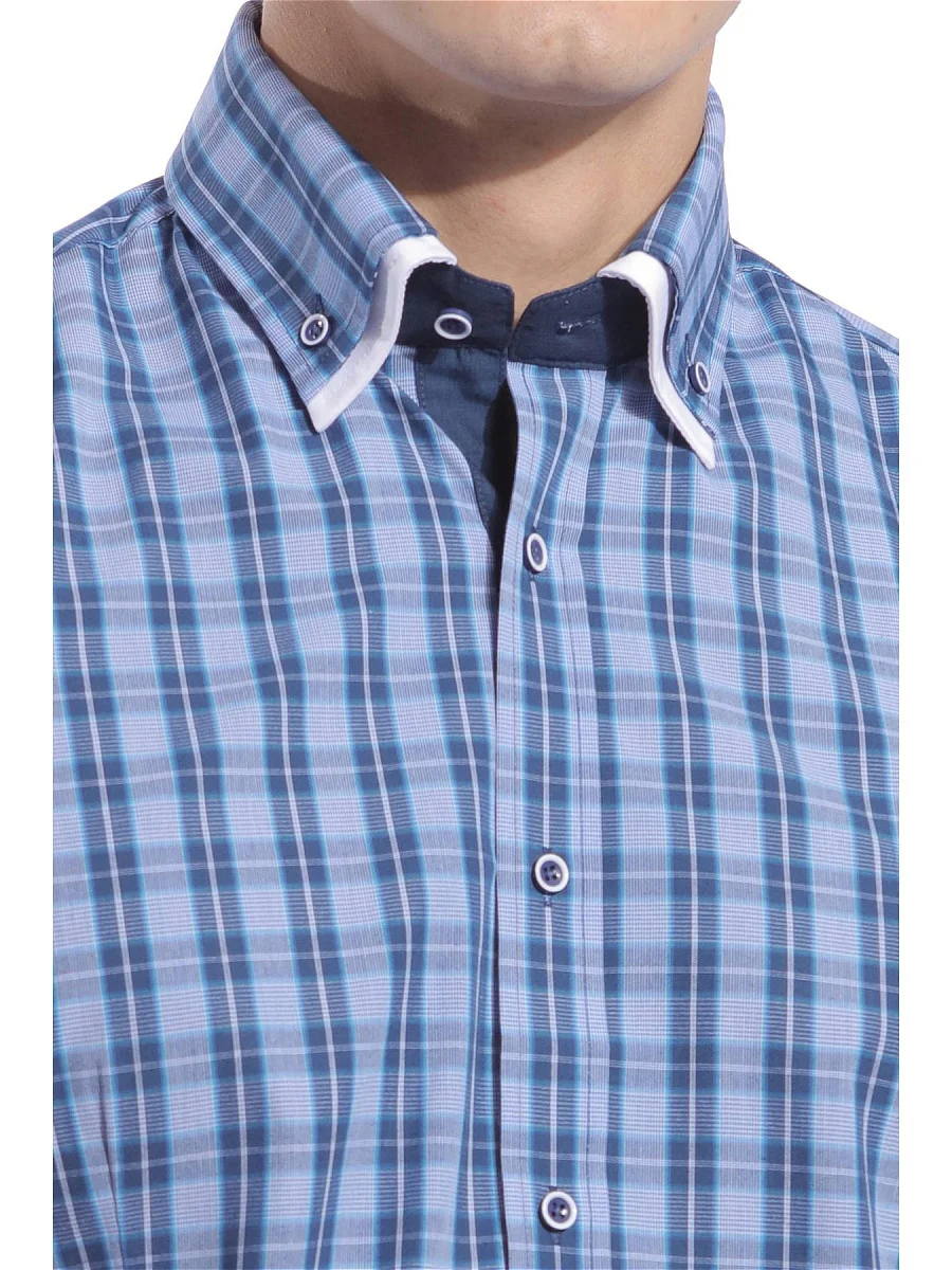 Мужская летняя рубашка с коротким рукавом в клетку. Men's summer shirt with short sleeves in a cage. |