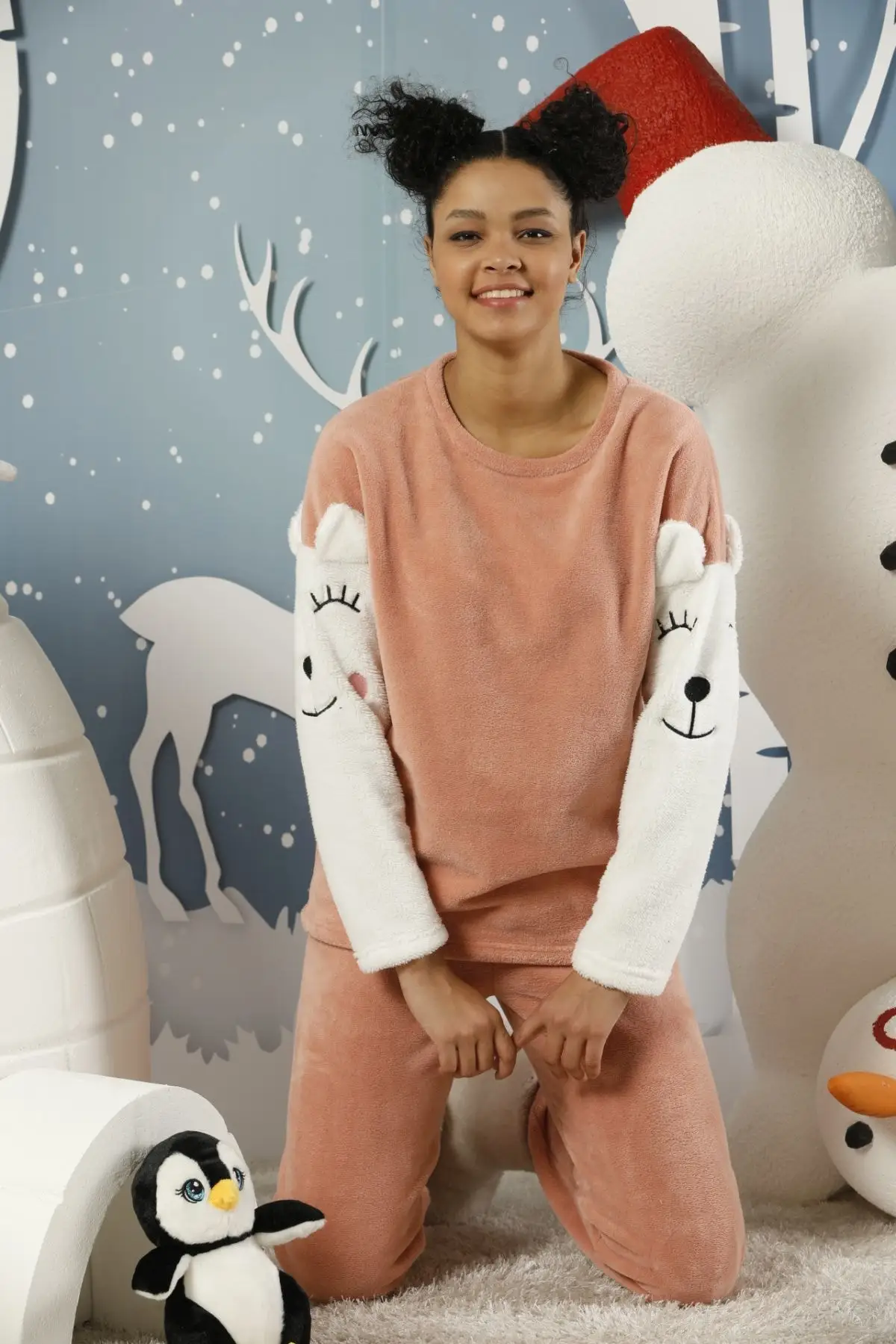 Женский костюм с вышивкой Siyah Inci | Мужская одежда