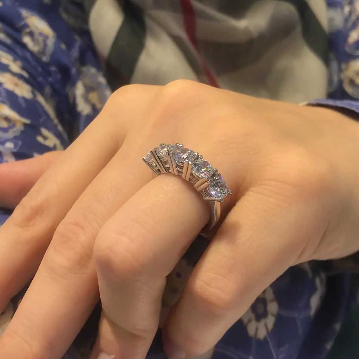 

5 dibs Diamond Montr Showy White Gold Wedding Band Ring