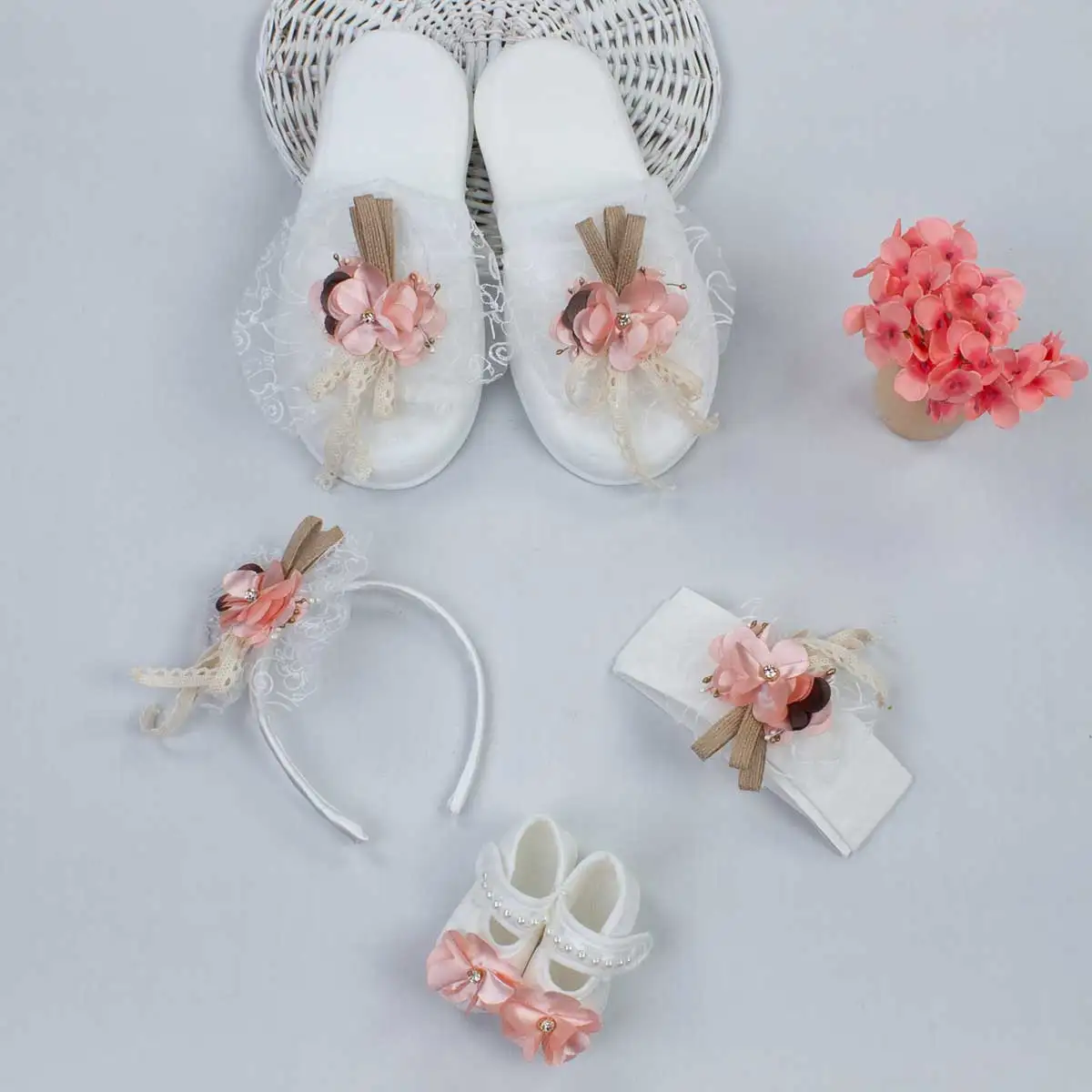 

Baby Girl Boy Sets 2021 Spring Fall Green Tops mother gift set birth special day babies slipper New born Baby girl Clothing