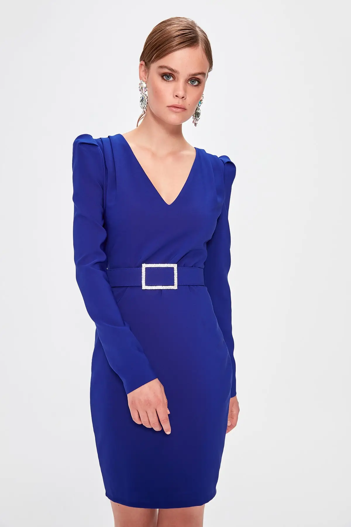 Платье Trendyol Saks с поясом TPRAW20EL0678