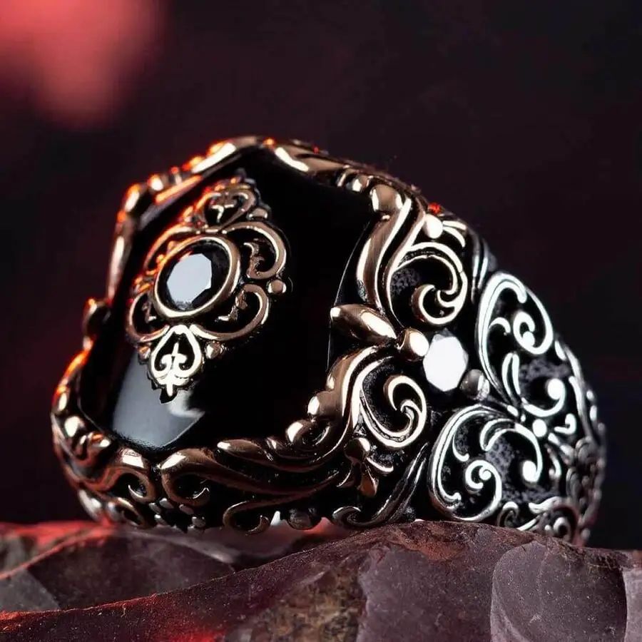 

Ornate Black Onyx Gemstone Ring Vintage Men Jewelery Handcarved Men Ring High Quality Fashionable Men For Gifts