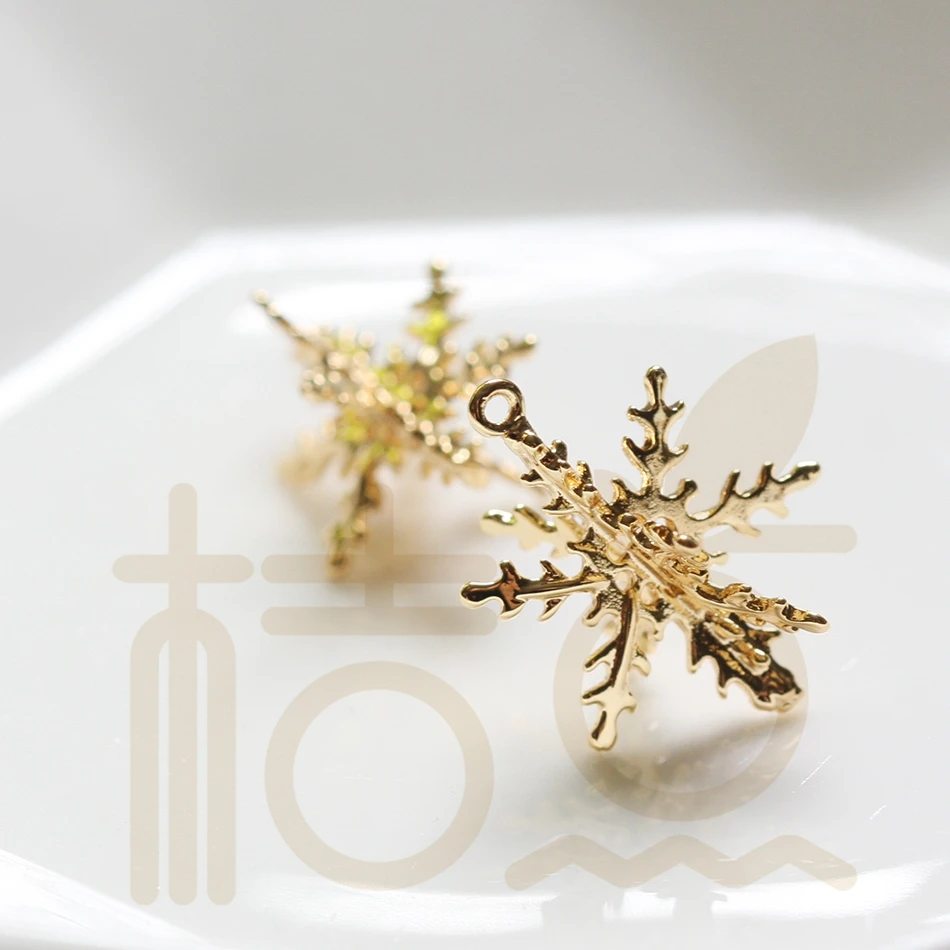 2 штуки Премиум позолоченная латунная серьга из снежинки пост 14x20 мм (4337C)|Шармы| |