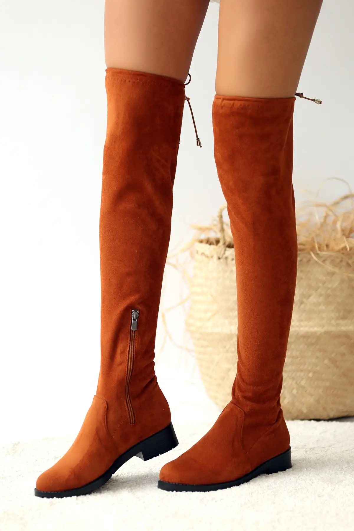 Женские черные замшевые ботинки женские зимние сапоги Теплые короткие с