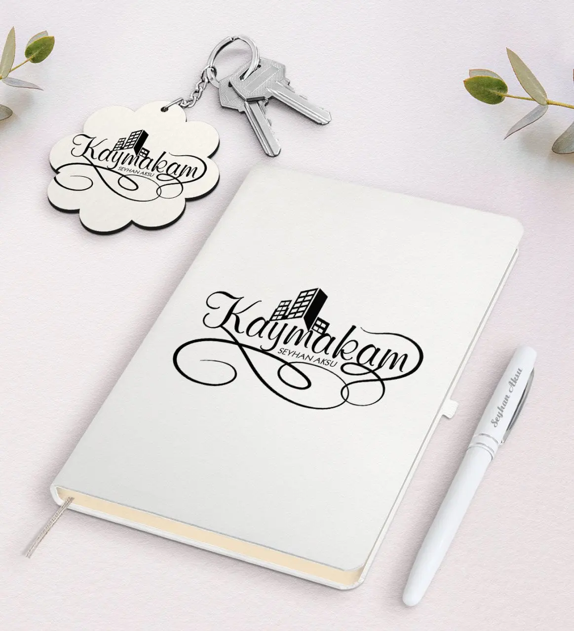 

Personalized Prefect White Notebook Pen And Keychain Gift Seti-1
