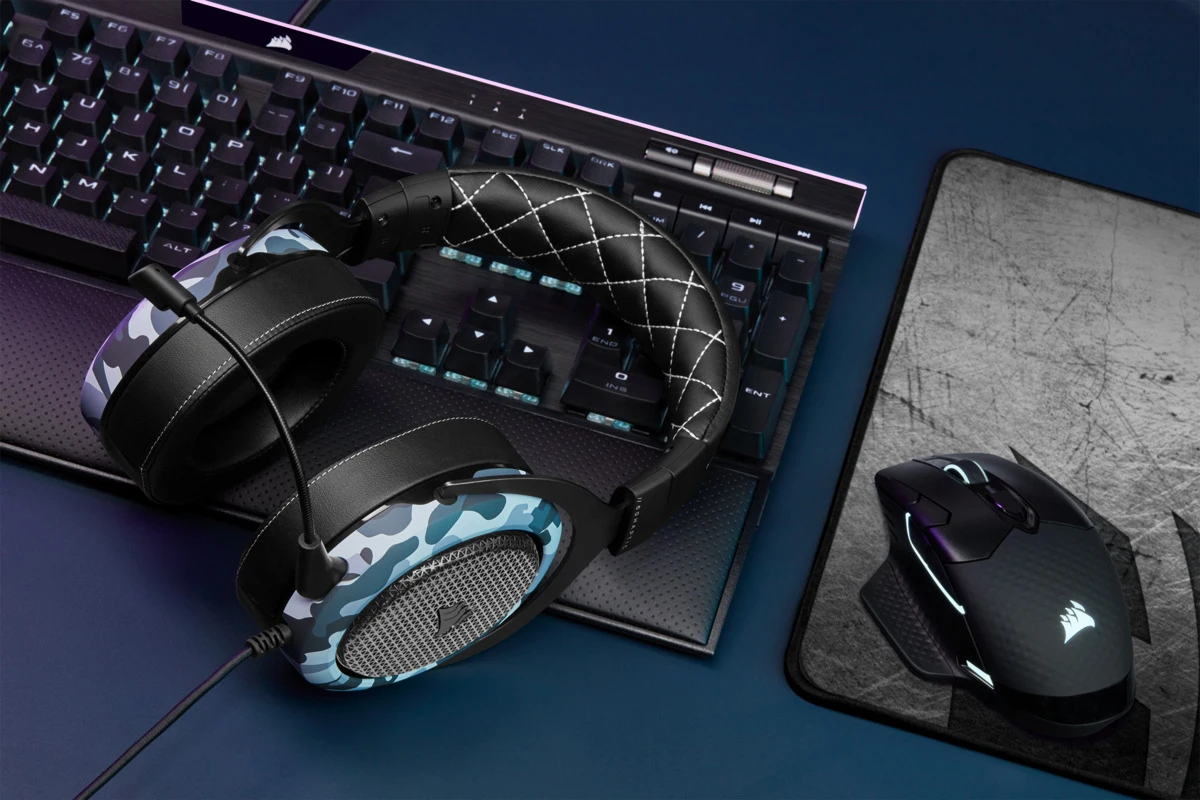Игровая гарнитура Corsair Gaming HS60 HAPTIC (CA-9011225-EU) проводное подключение динамические -